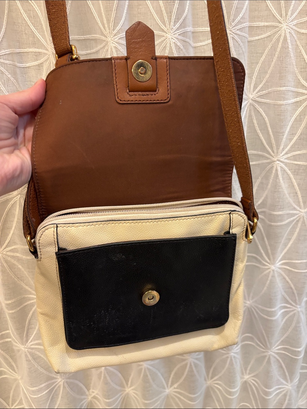 Fossil Tri-Tone Leather Crossbody in Brown, Black, Cream - Picture 4 of 13